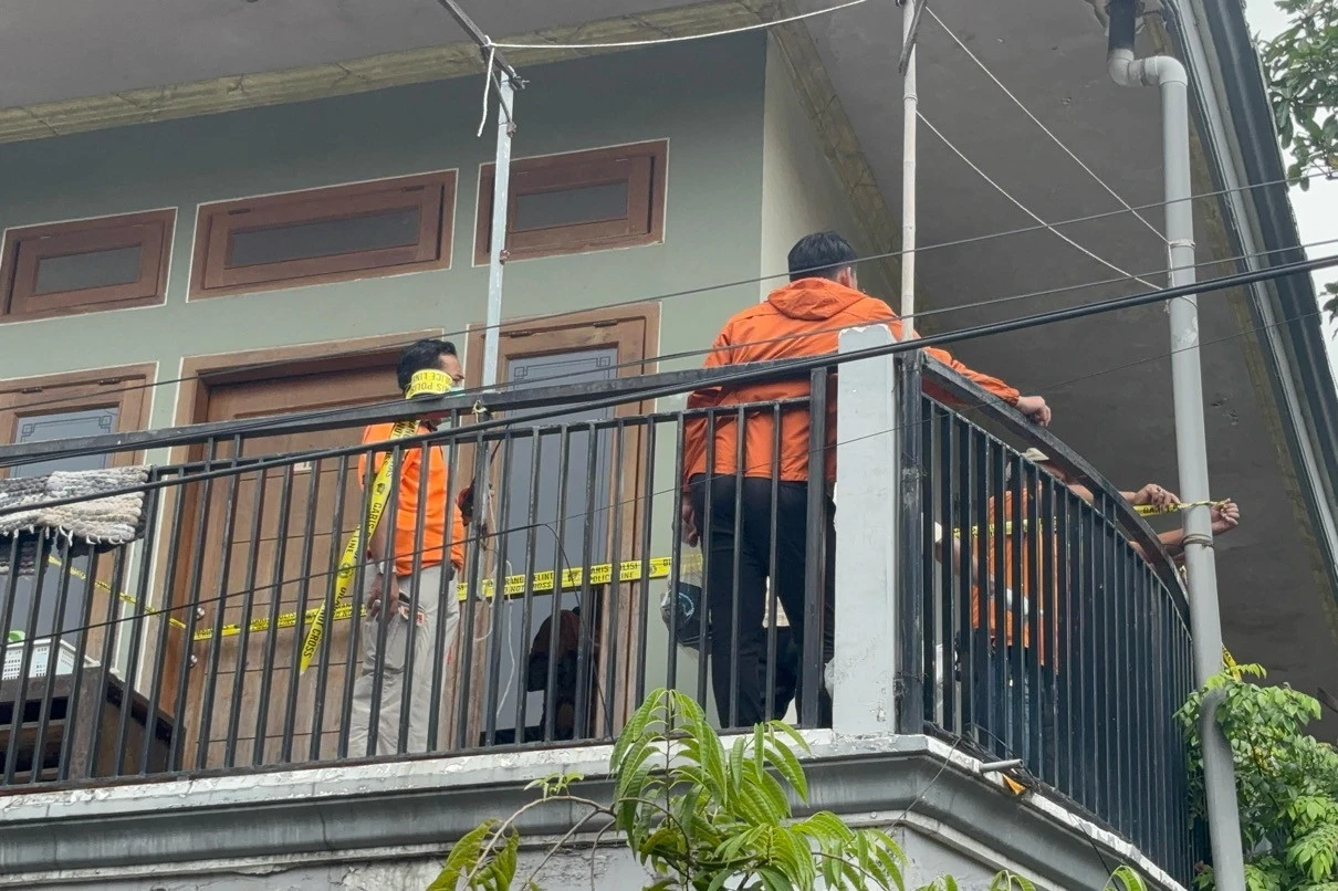 Sejoli Tewas di Indekos Surabaya, Ditemukan Ampul dan Alat Suntik