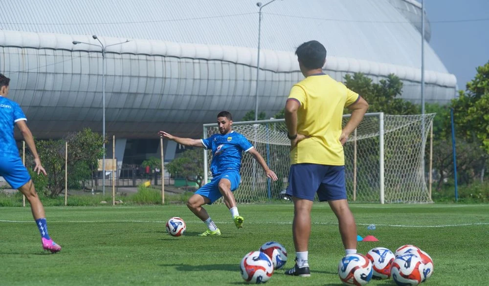 Persib Manfaatkan Jeda Internasional FIFA untuk Tingkatkan Fisik Pemain