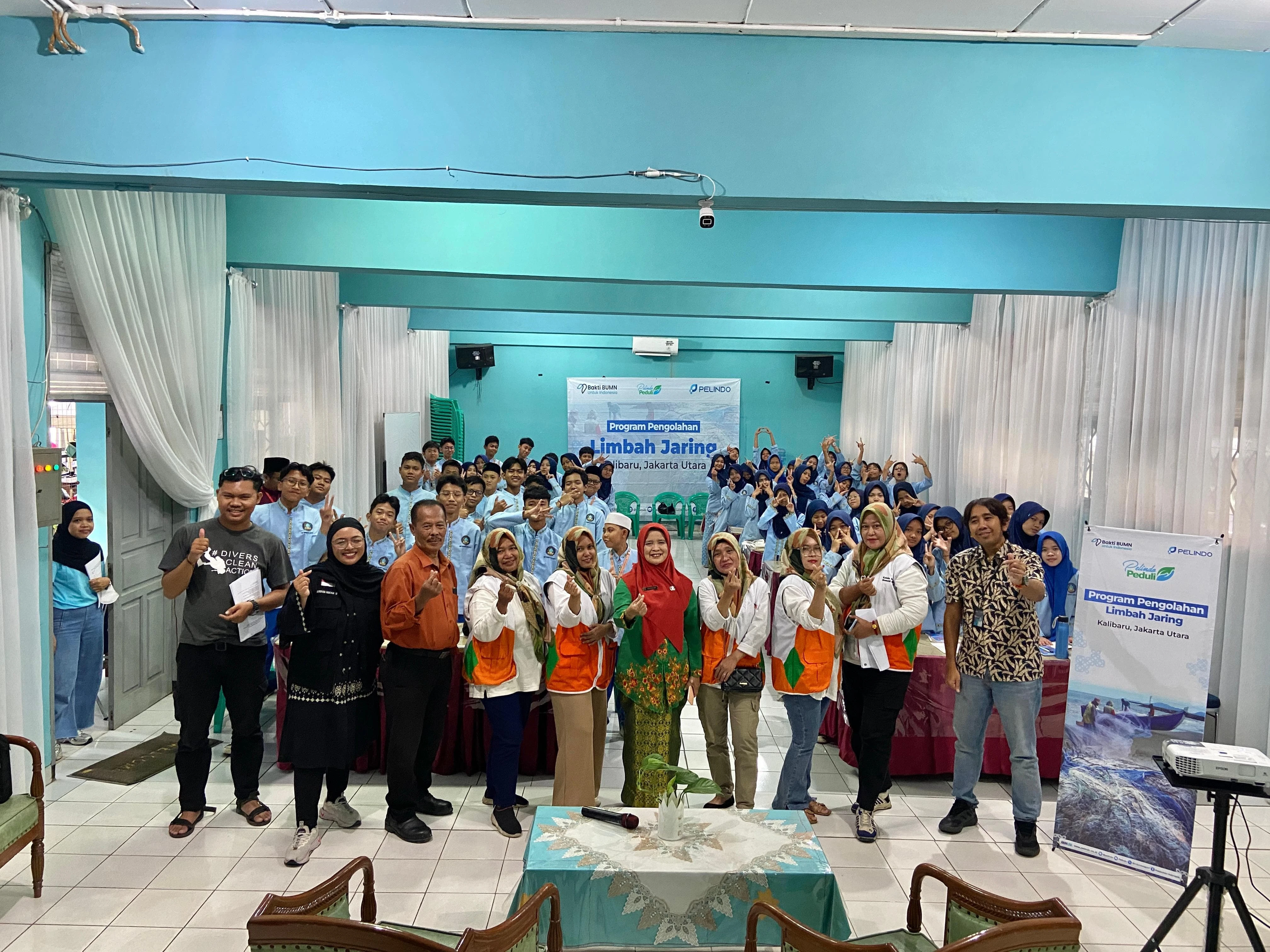 Parongpong Raw Lab Edukasi Pelajar SMP Soal Bahaya Jaring Hantu hingga Limbah Laut