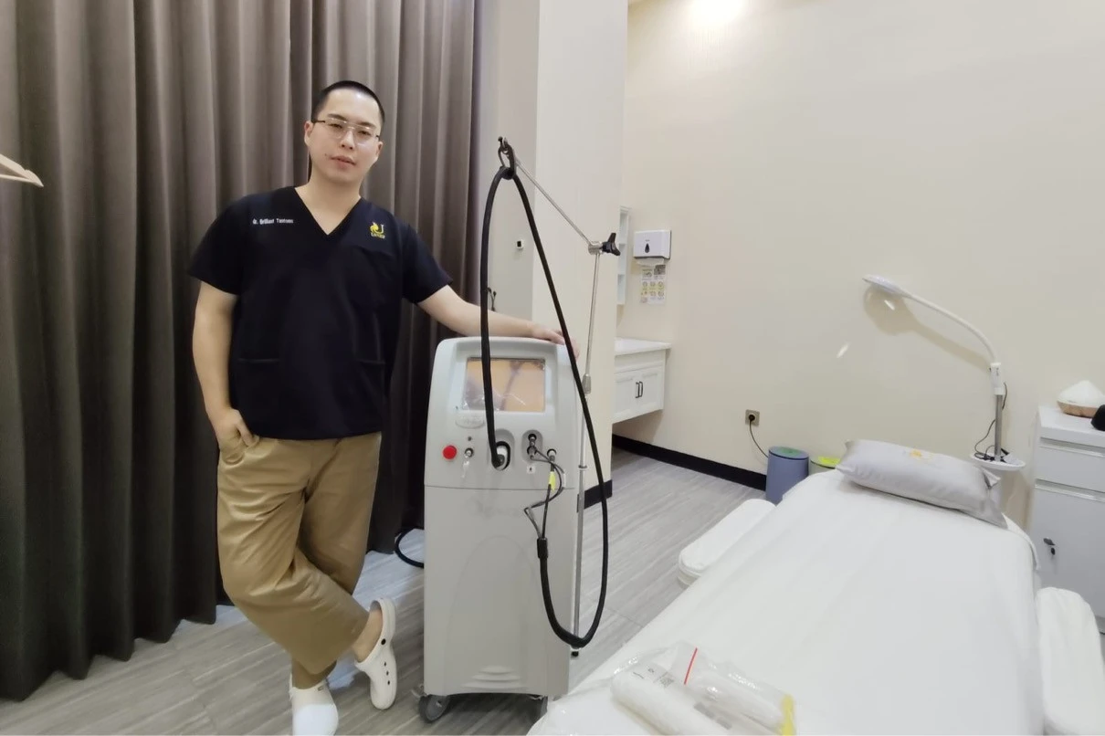 Hadir di Surabaya, U Young Clinic Bawa Teknologi VBeam Atasi Kemerahan Kulit