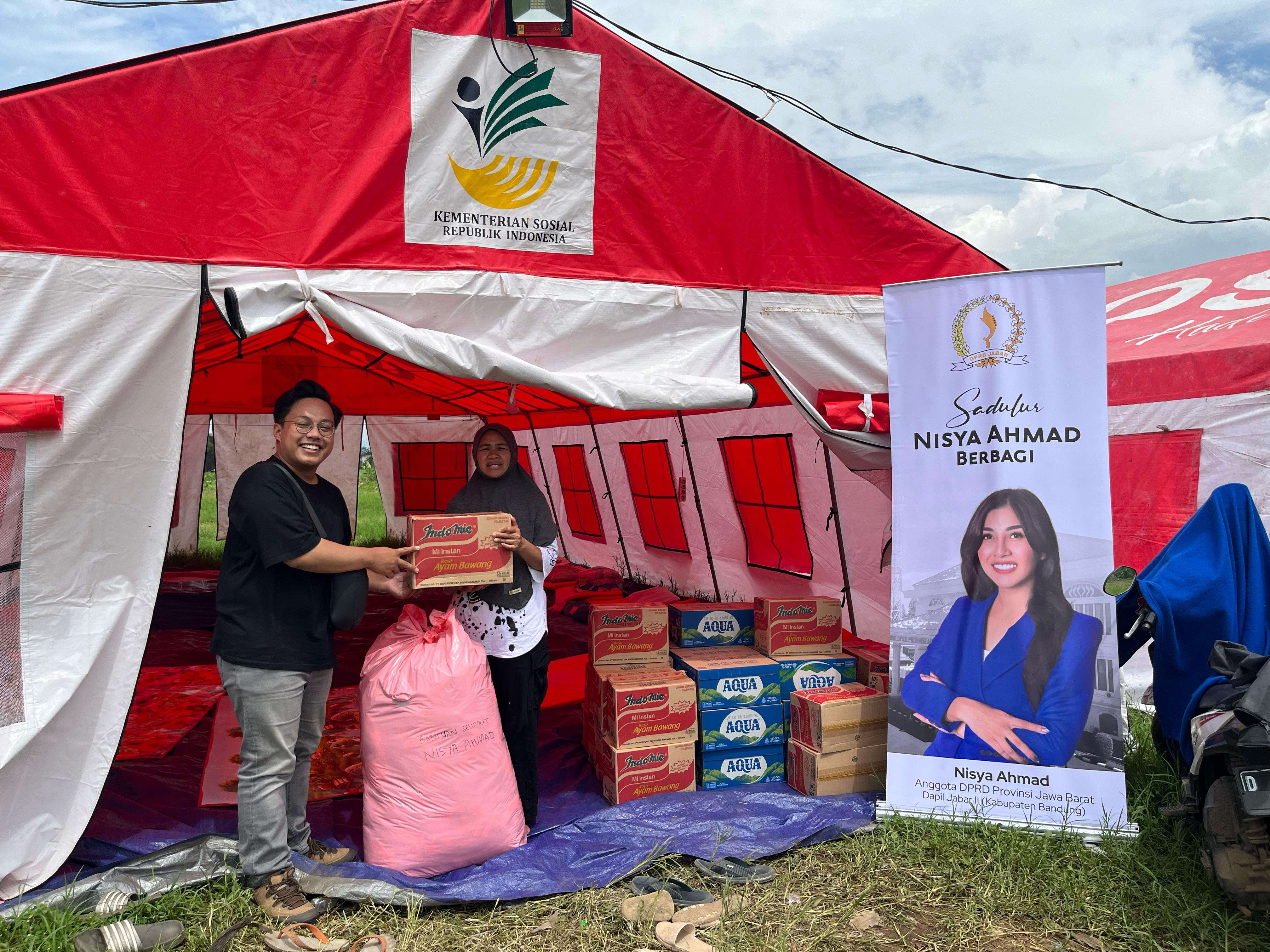 Suara Warga Baleendah: Nisya Ahmad Salurkan Bantuan bagi Korban Banjir