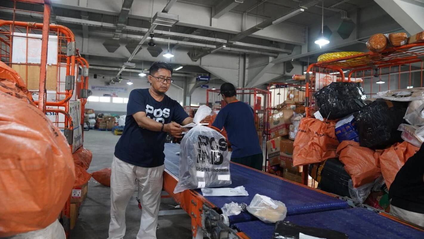 Flash Sale 7.7 Dongkrak Kiriman Pos Indonesia hingga 165 Ton per Hari