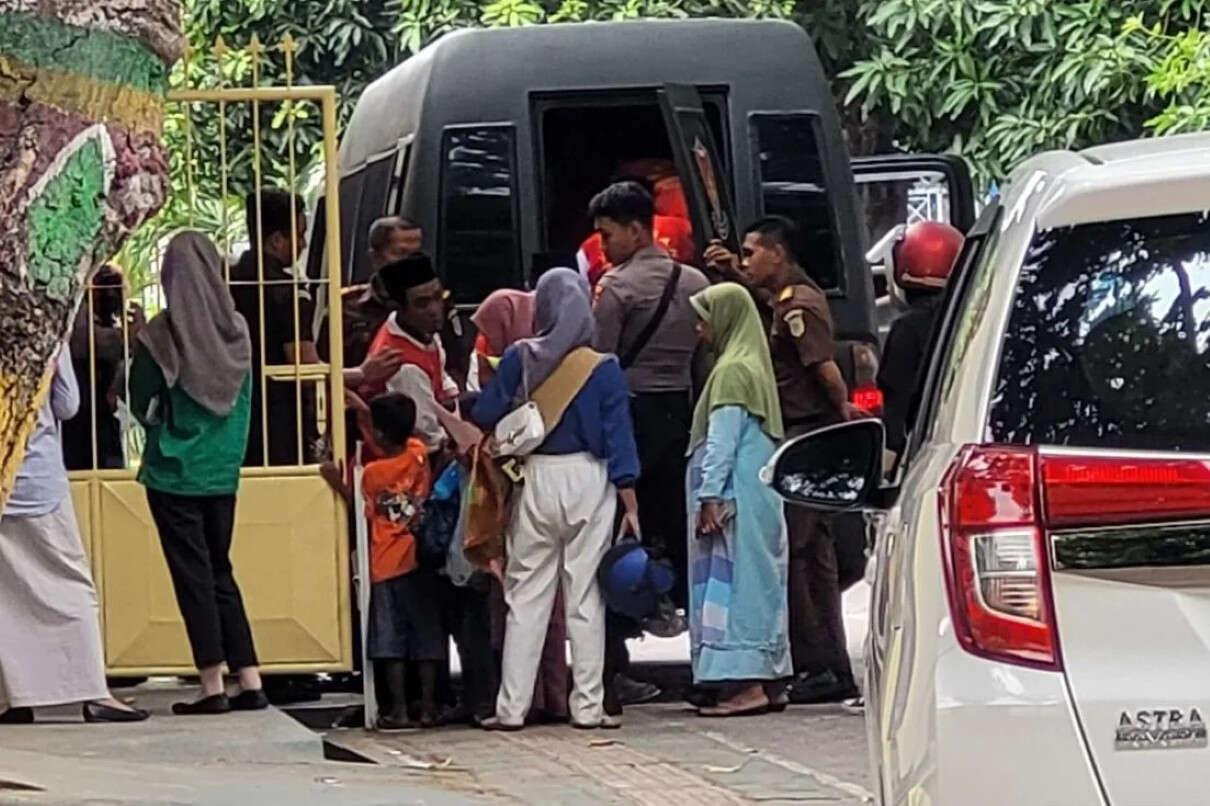 Marak Tindak Pidana Dipicu Minol, Penjual Miras di Situbondo Divonis Penjara 14 Hari