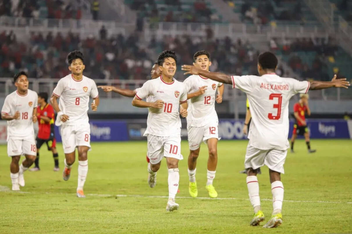 Gelandang Timnas Indonesia Kafiatur Rizky Menangis Haru Cetak Gol Melawan Timor Leste