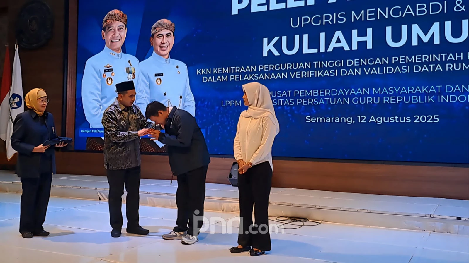 743 Mahasiswa KKN UPGRIS Diterjunkan di 3 Daerah Jateng, Fokus Mendata RTLH
