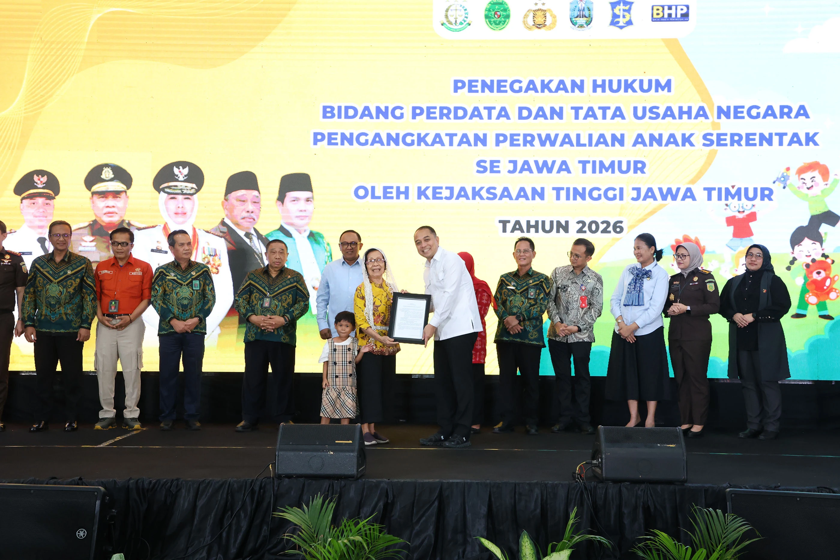 75 Anak di Surabaya Resmi Dapatkan Legalitas Perwalian