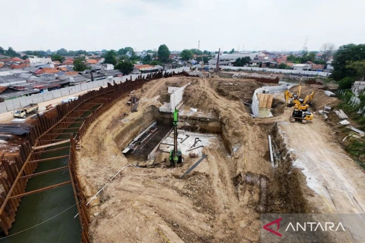 Pembangunan Bendung Sungai Hulu di Kabupaten Bekasi Capai 64 Persen