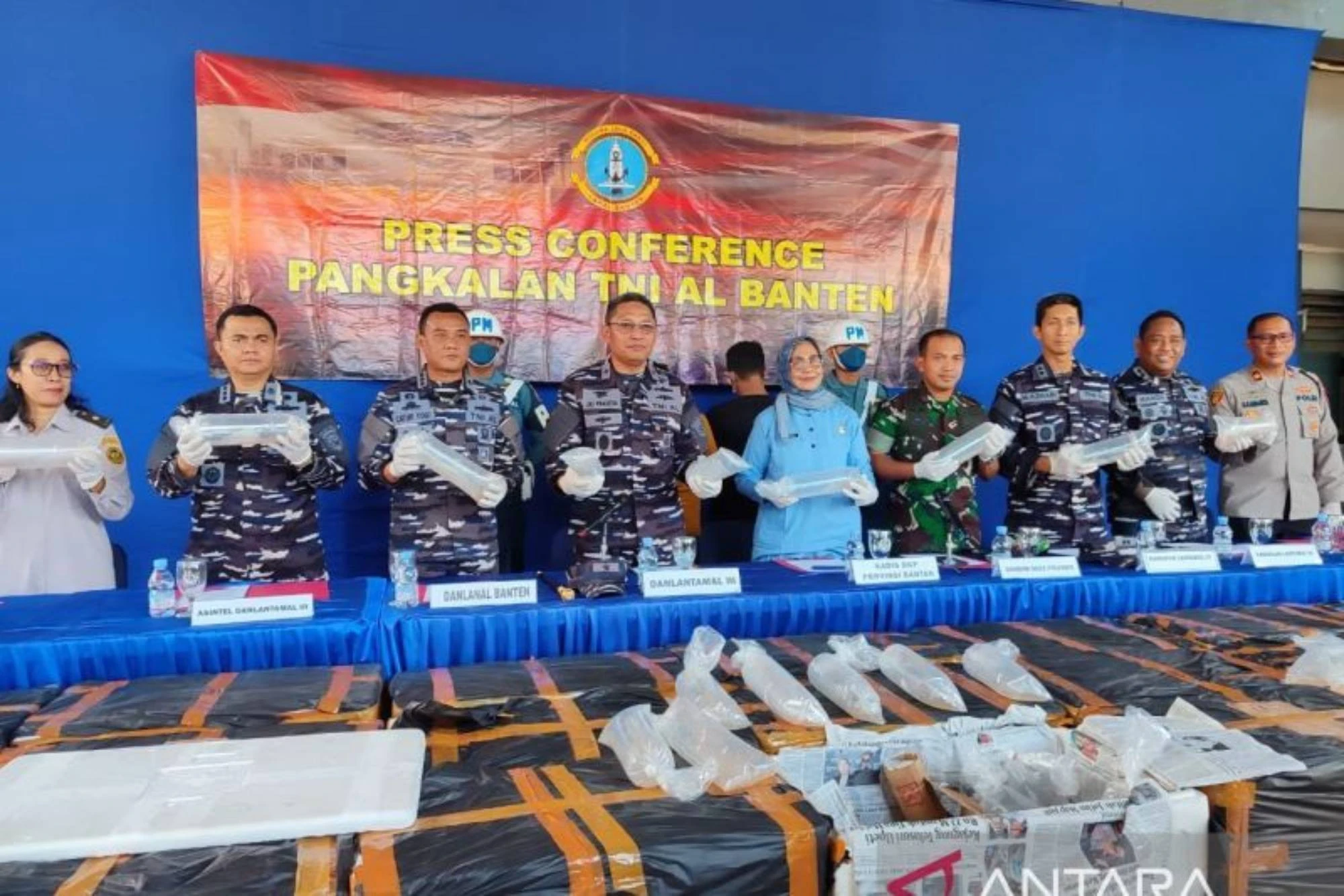 TNI AL Bongkar Penyelundupan Benih Lobster Senilai Rp 29 Miliar di Pelabuhan Merak