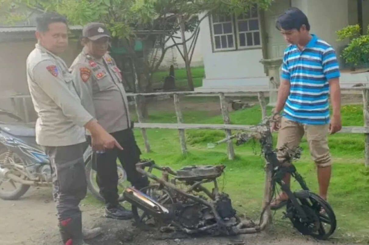 Remaja yang Bakar Motor Guru di Sumenep Dijerat Pasal Berlapis