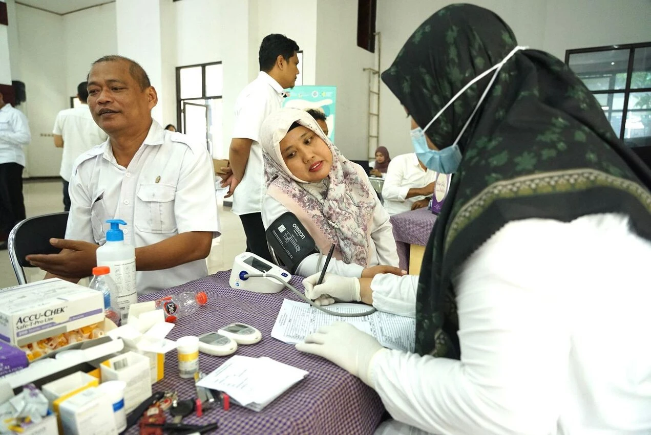 Hanya Pakai KTP Warga Depok Kini Bisa Berobat di 38 Puskesmas Secara Gratis!