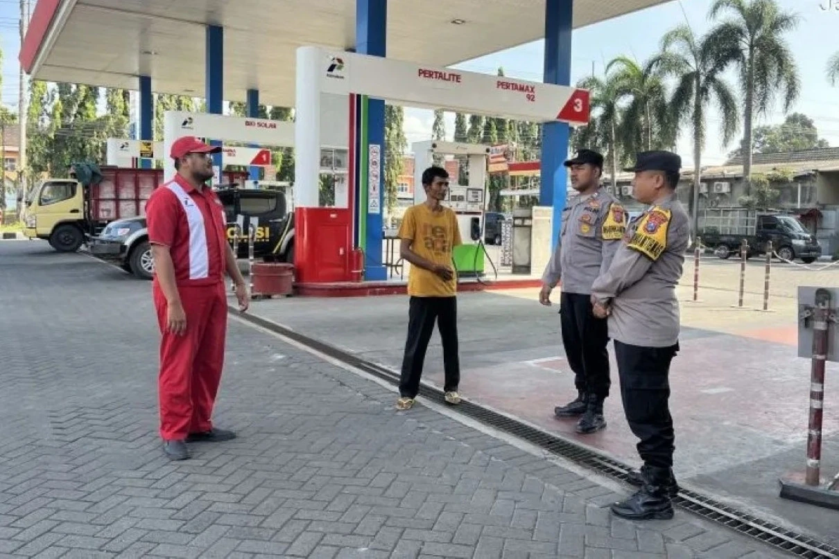 Jangan Macam-Macam, Tindakan Tegas Menanti Bagi Penimbun BBM di Jember