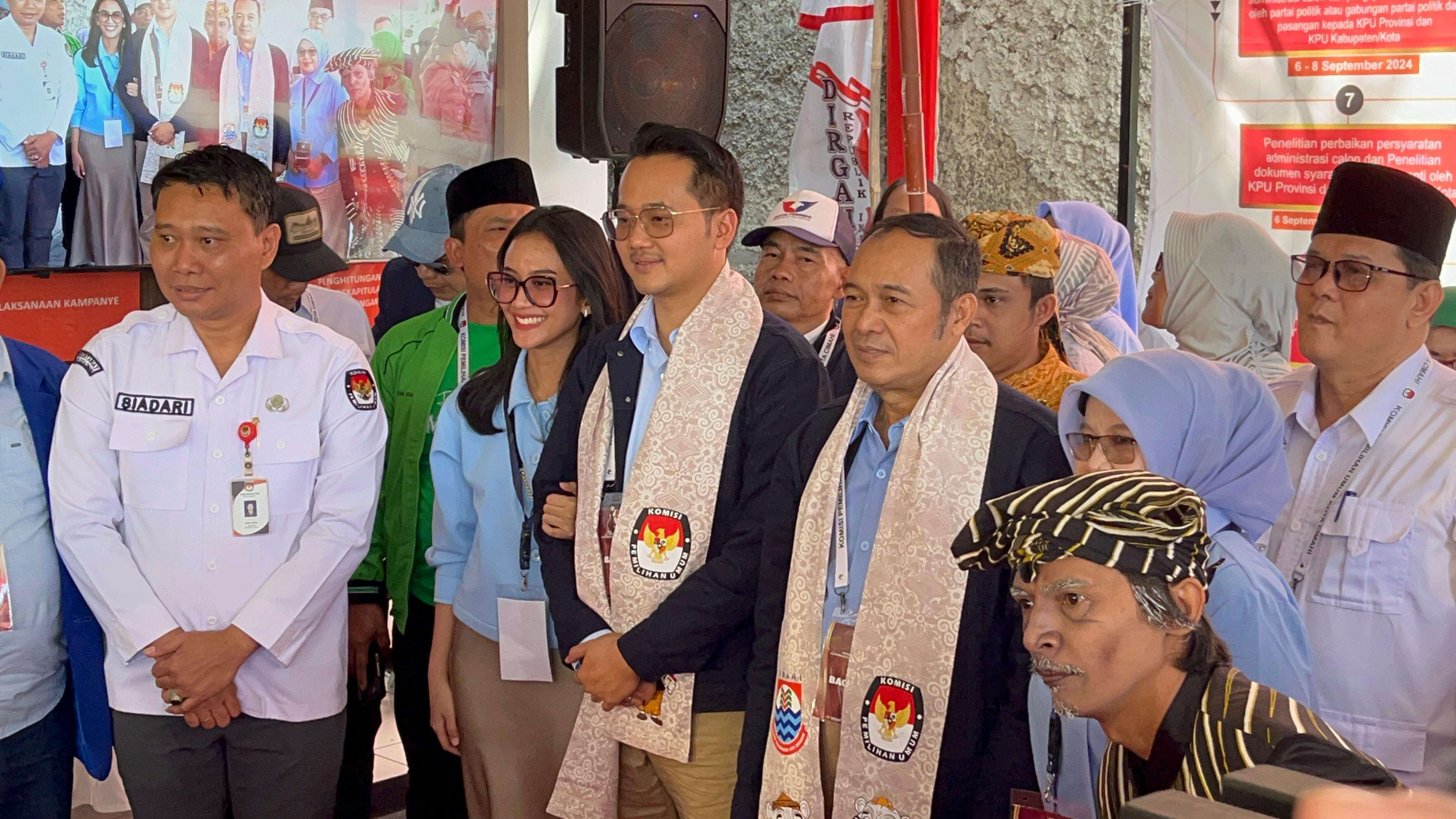 Maju Pilkada Cimahi 2024, Ngatiyana-Adhitia Yudhistira Tak Gentar Hadapi Koalisi Gemuk