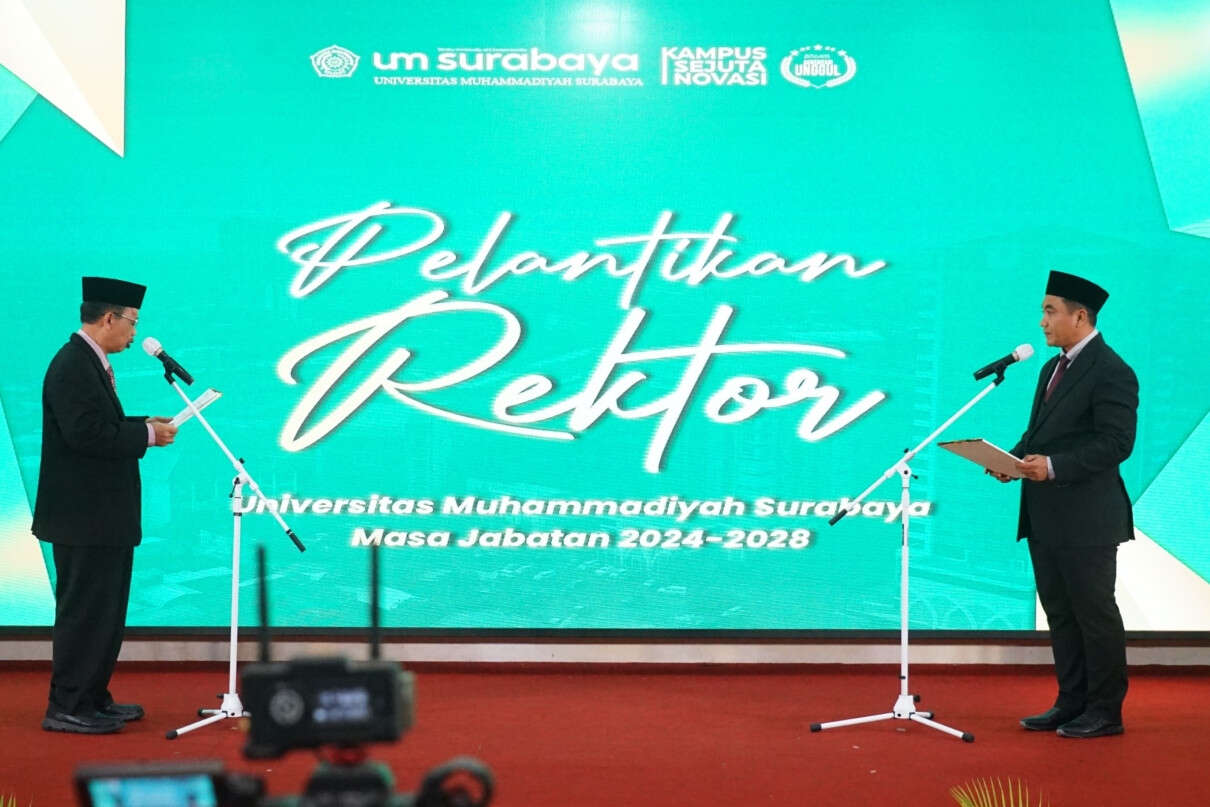 Resmi Jabat Rektor UM Surabaya, Mundakir Fokus pada Penguatan SDI & AIK