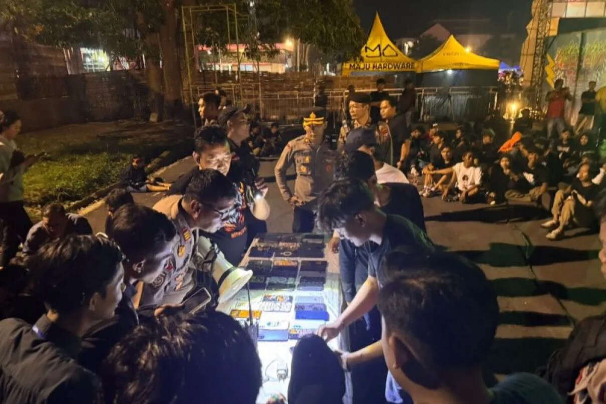 Polisi Temukan 47 Ponsel Milik Penonton Konser di Tulungagung, Pelaku Copet Kabur