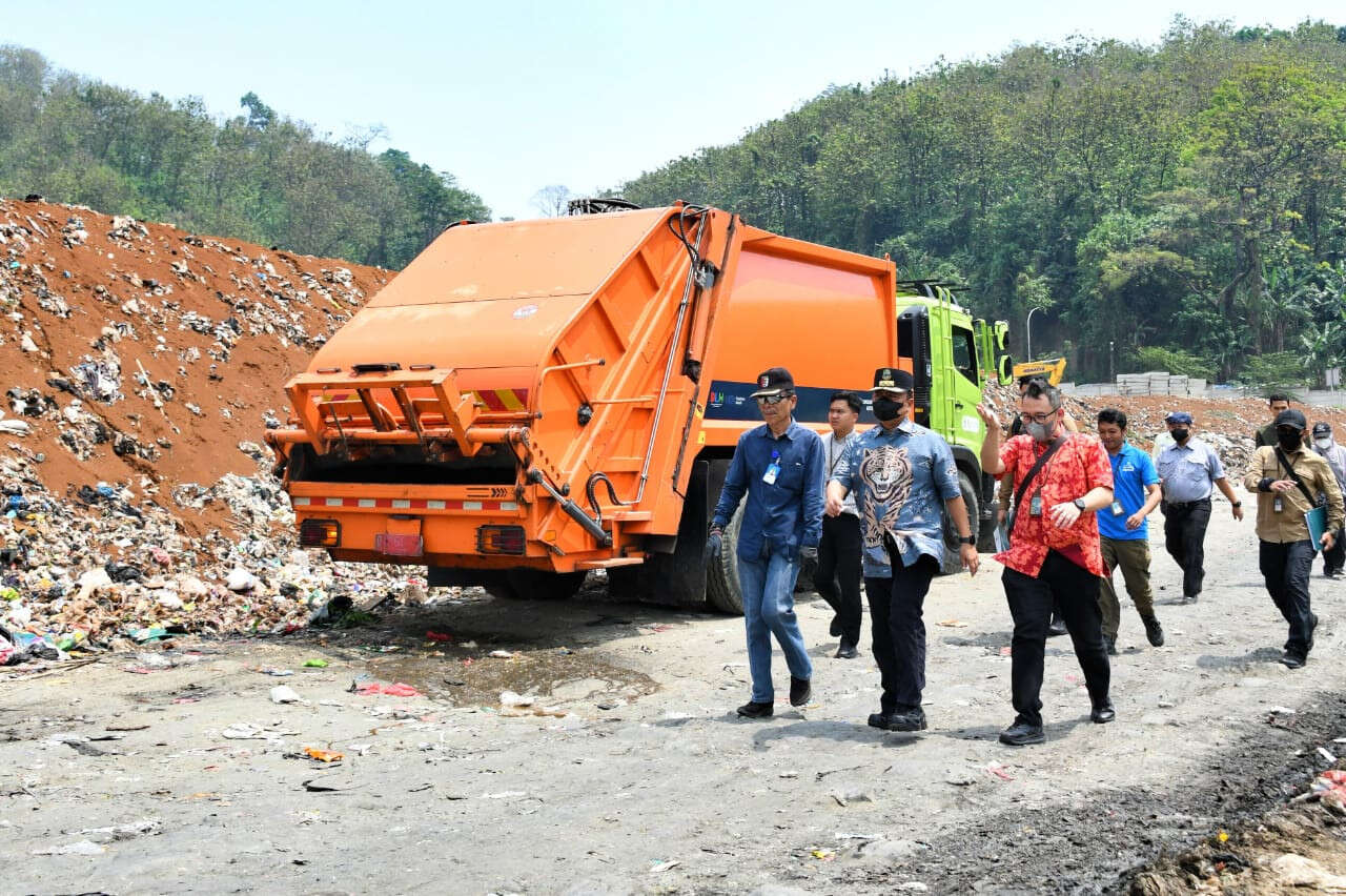 Pemprov Jabar Insisiasi Komitmen dan Aksi Kurangi Sampah ke TPPAS Sarimukti