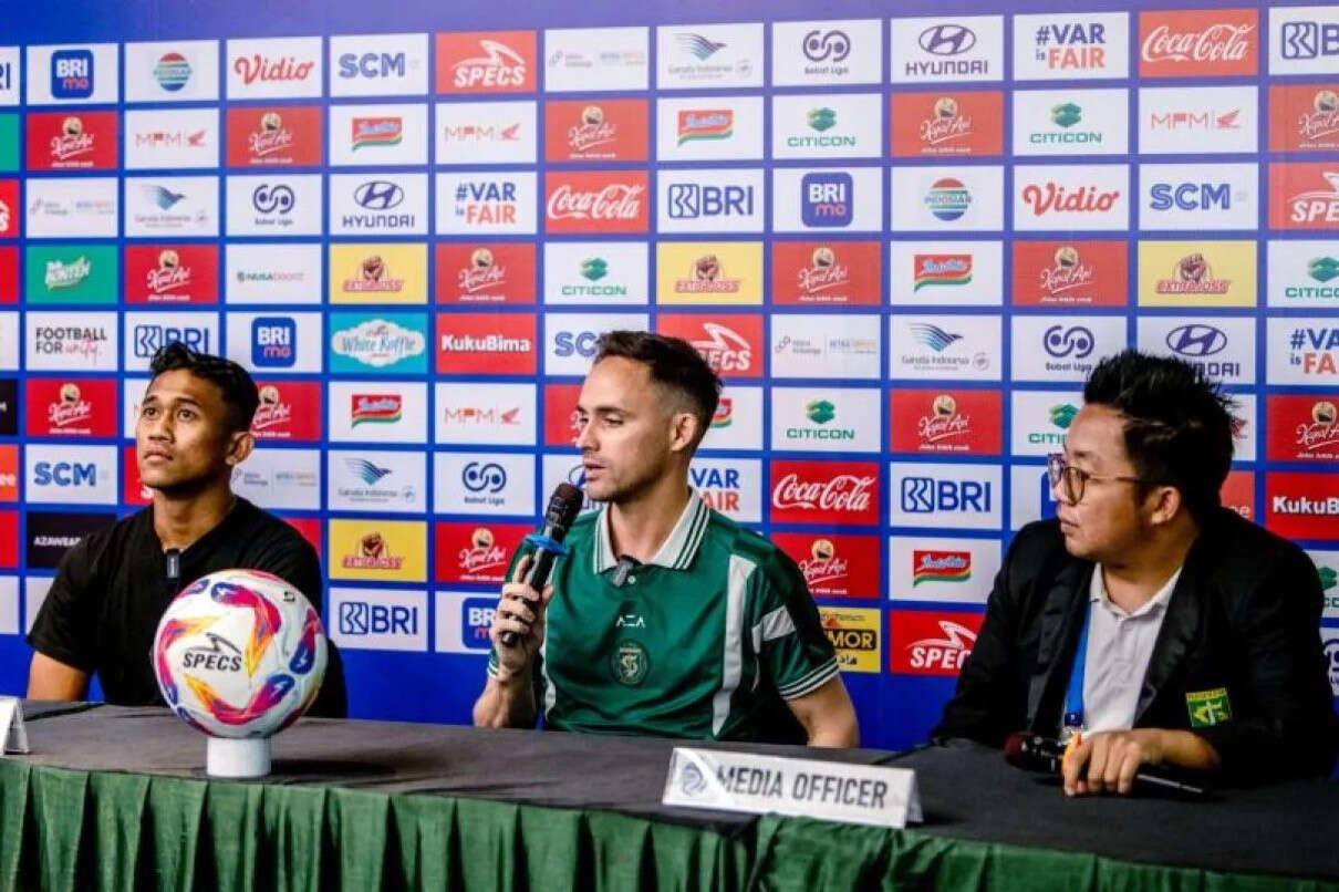 Persebaya Vs Persib Bakal Jadi Pertandingan Sengit, Munster Siapkan Strategi Khusus