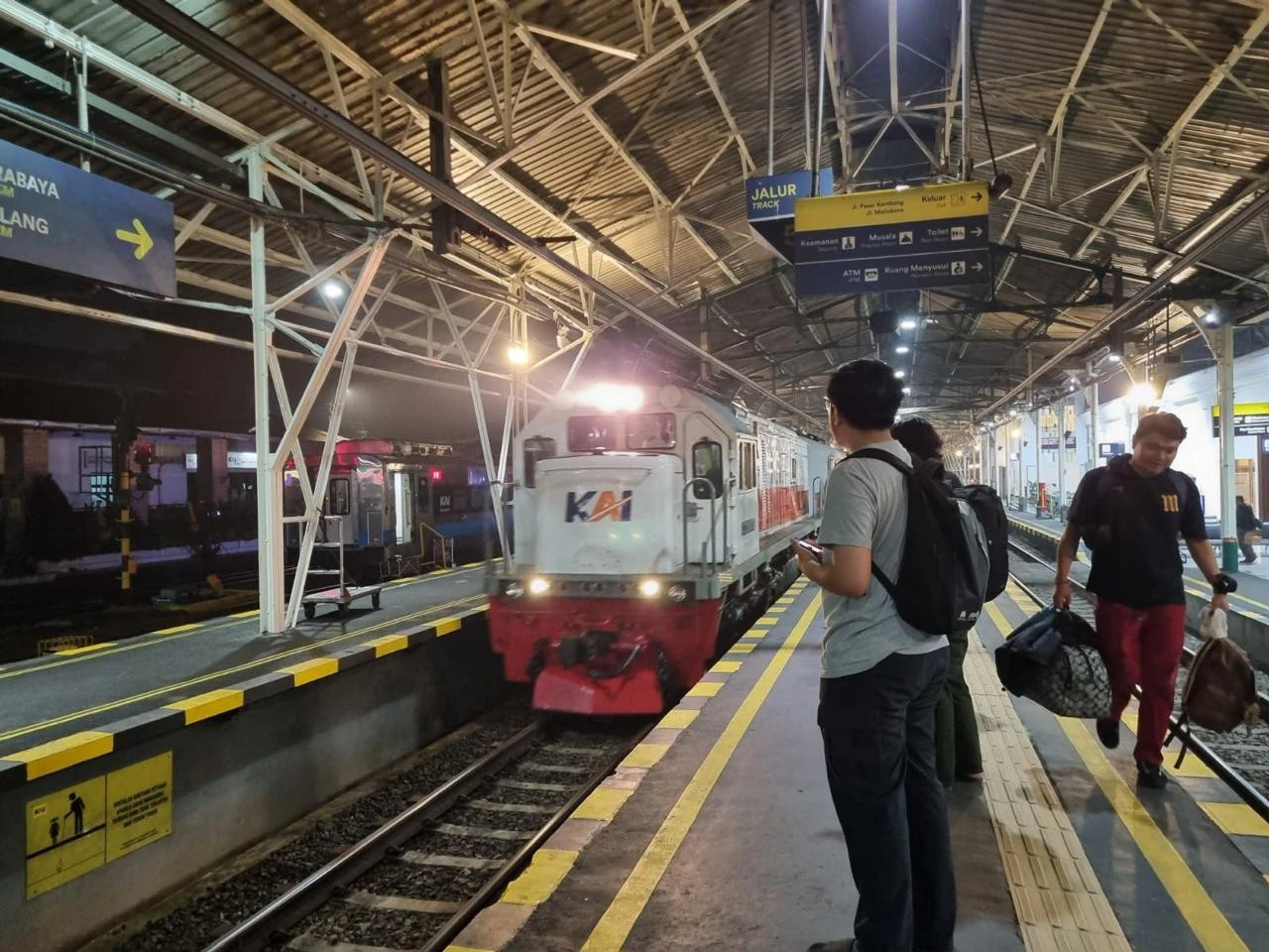 Stasiun Yogyakarta Dibanjiri Penumpang Selama Libur Iduladha