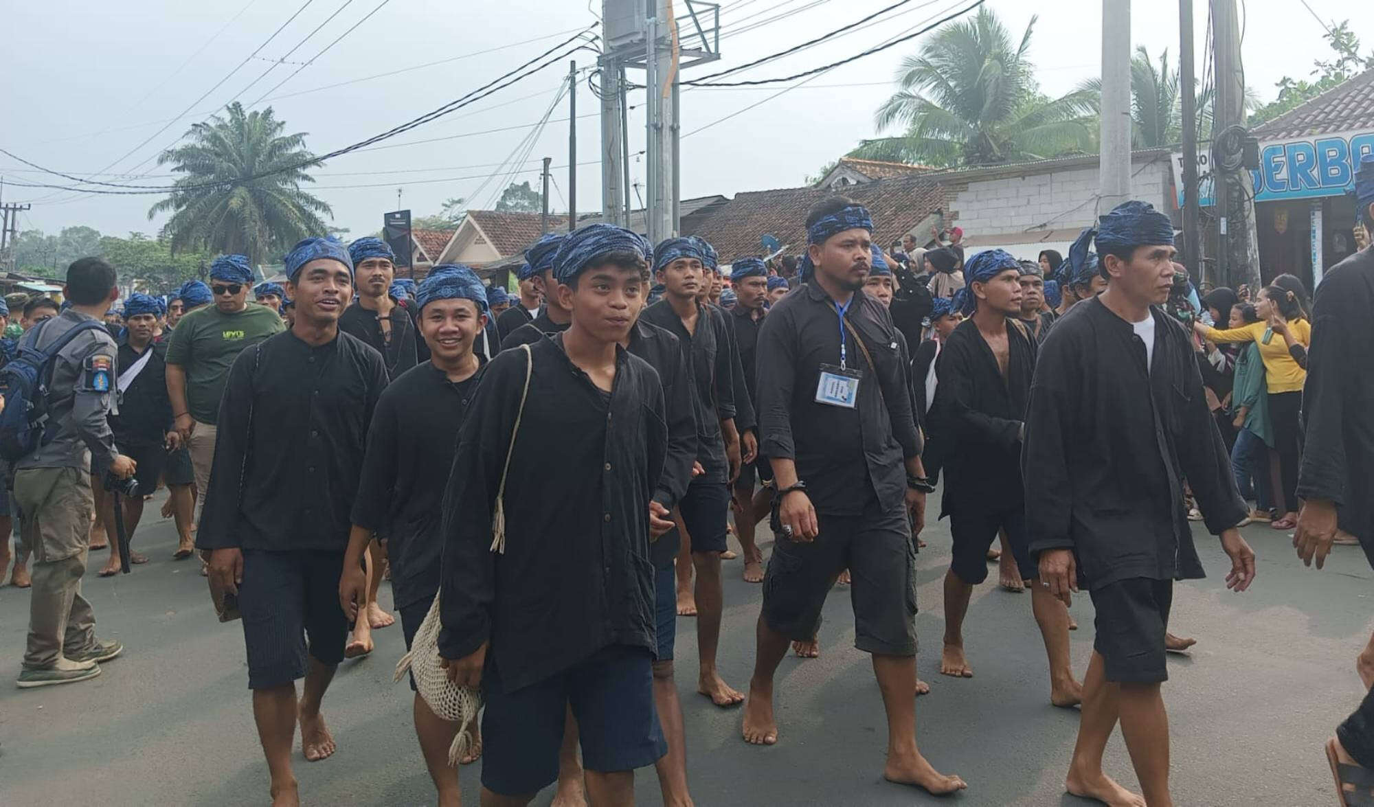 Warga Badui Dapat Bansos Beras 10 Kilogram dari Bapanas