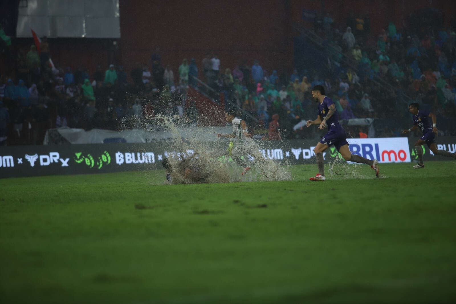 Taktik PSS Sleman Buyar karena Kondisi Lapangan