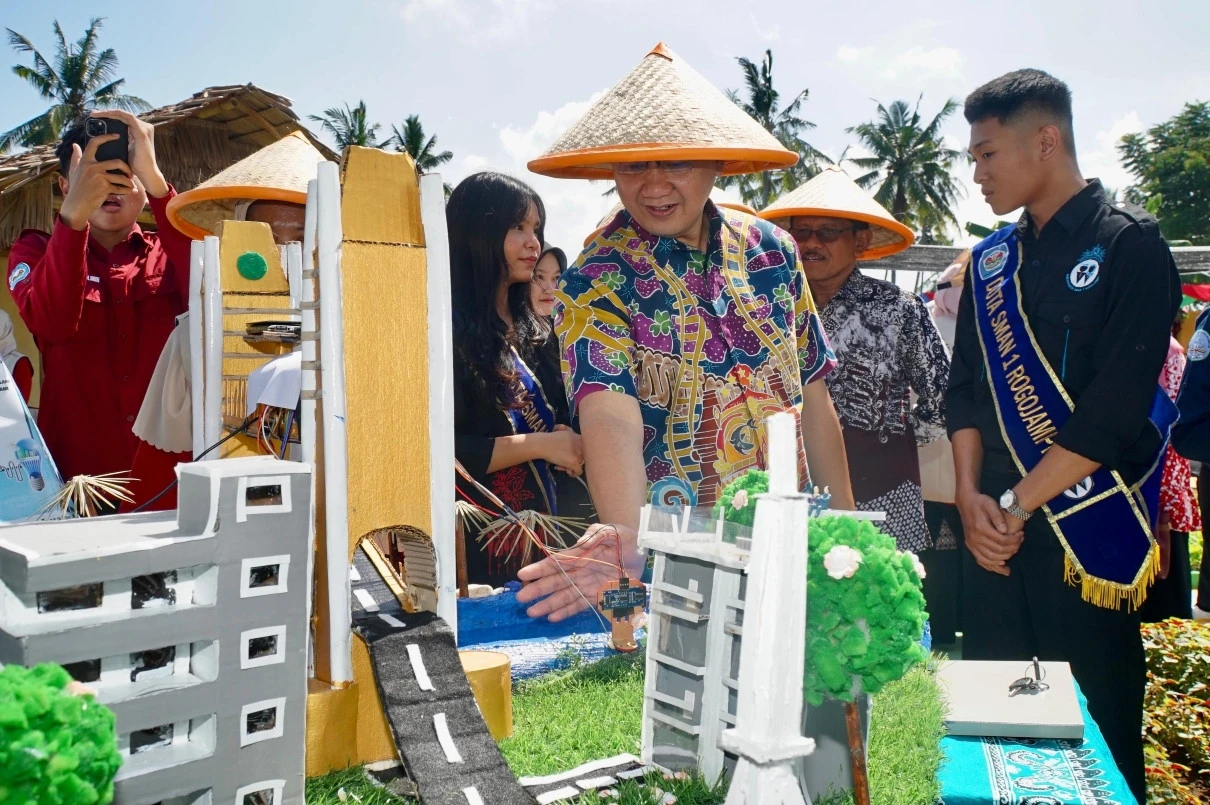 SMAN 1 Rogojampi Jadi Percontohan Program School Food Care di Jatim