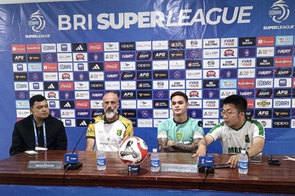 Persik Vs Persebaya: Eduardo Perez Minta Pemain Lebih Disiplin di Era VAR