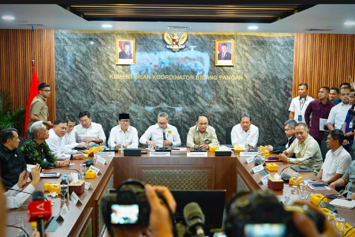 Satgas Kumpulkan Semua Gubernur, Siap Operasionalkan 10 Ribu Koperasi Merah Putih