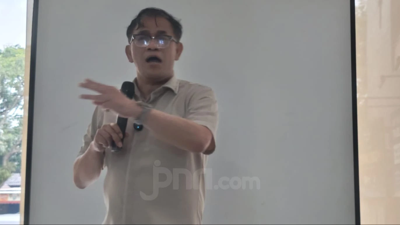Diskusi di Semarang, Budiman Sudjatmiko Emosi Saat Dikritik Mahasiswa