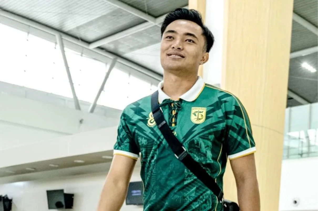 Persebaya Pertahankan Ernando Ari, Sembilan Pemain Resmi Dilepas