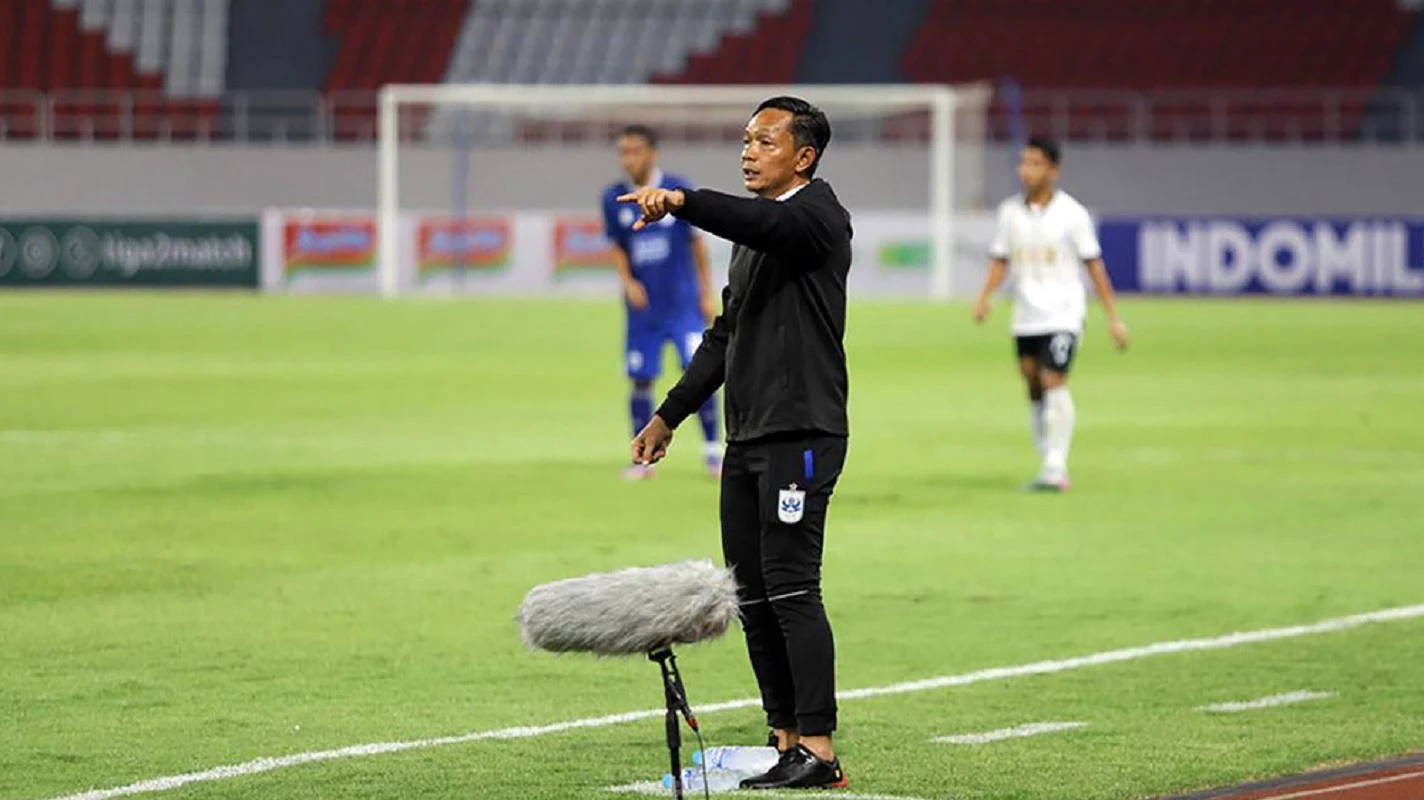 PSIS Semarang Terpuruk di Dasar Klasemen, Kahudi Wahyu Dipecat