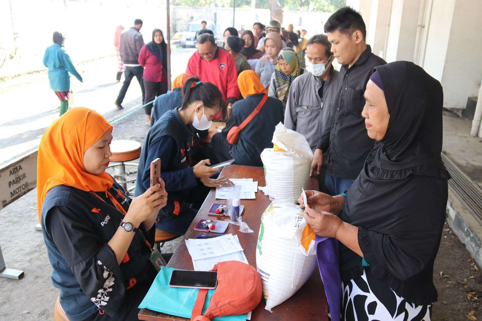 Tekan Harga Beras di Pasaran, Pemkab Bekasi Siap Menggelar Operasi Pasar Murah di 15 Wilayah