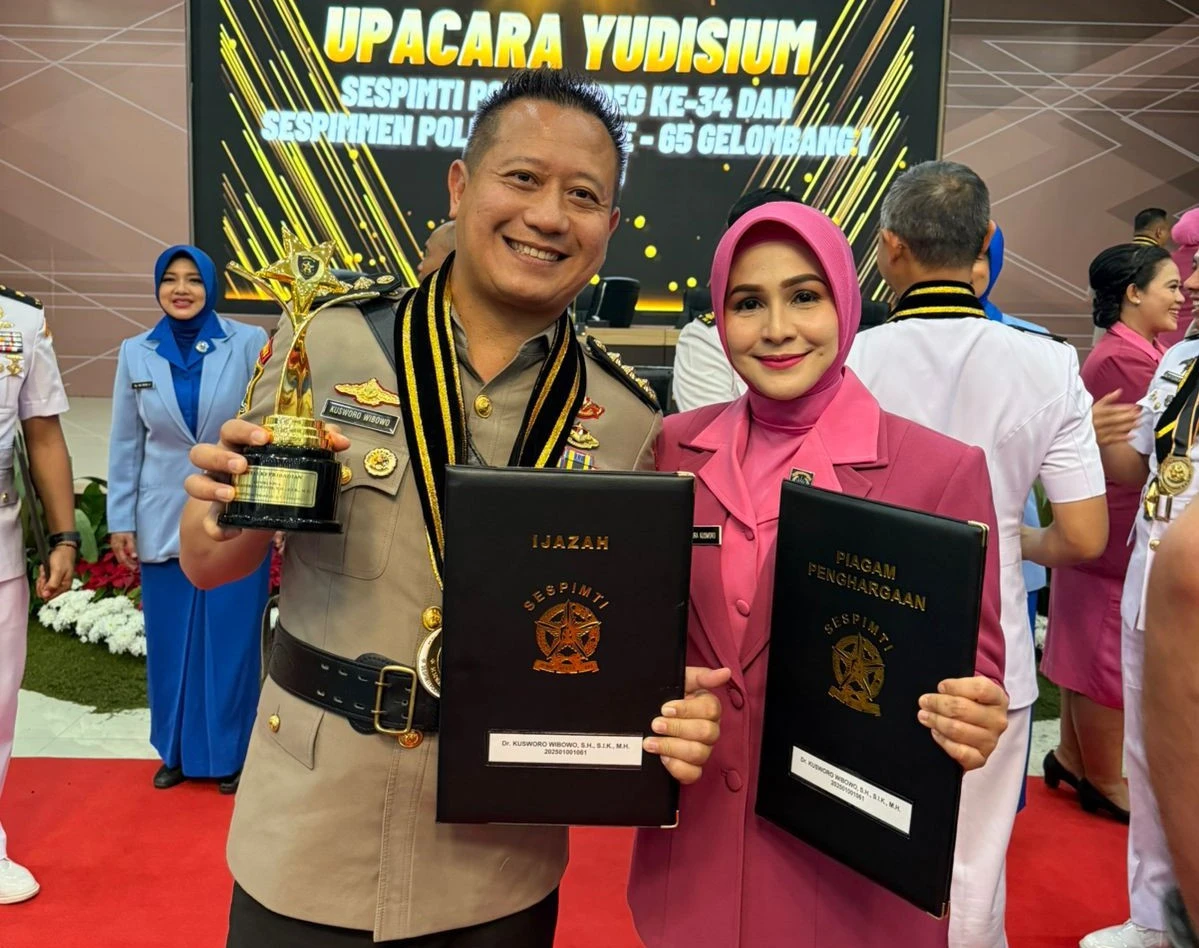 Yudisium Sespimti Polri, Kombes Pol Kusworo Wibowo Raih Penghargaan Siswa Terbaik Angkatan 34