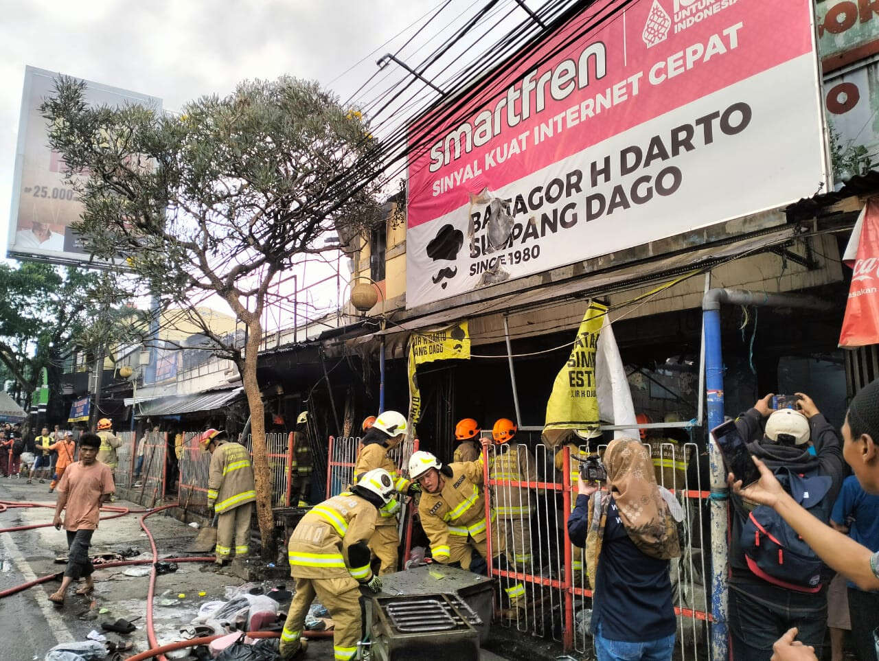 Kesaksian Pedagang Pasar Simpang Dago Sebelum Kebakaran