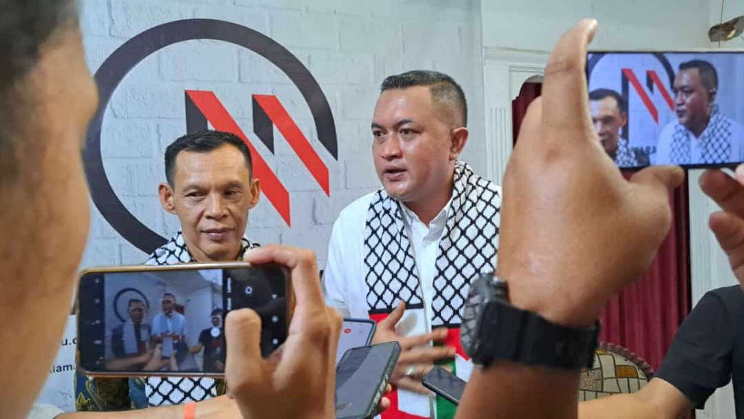 Pilkada 2024: Rudy Susmanto Dijodohkan Berpasangan Dengan Jaro Ade