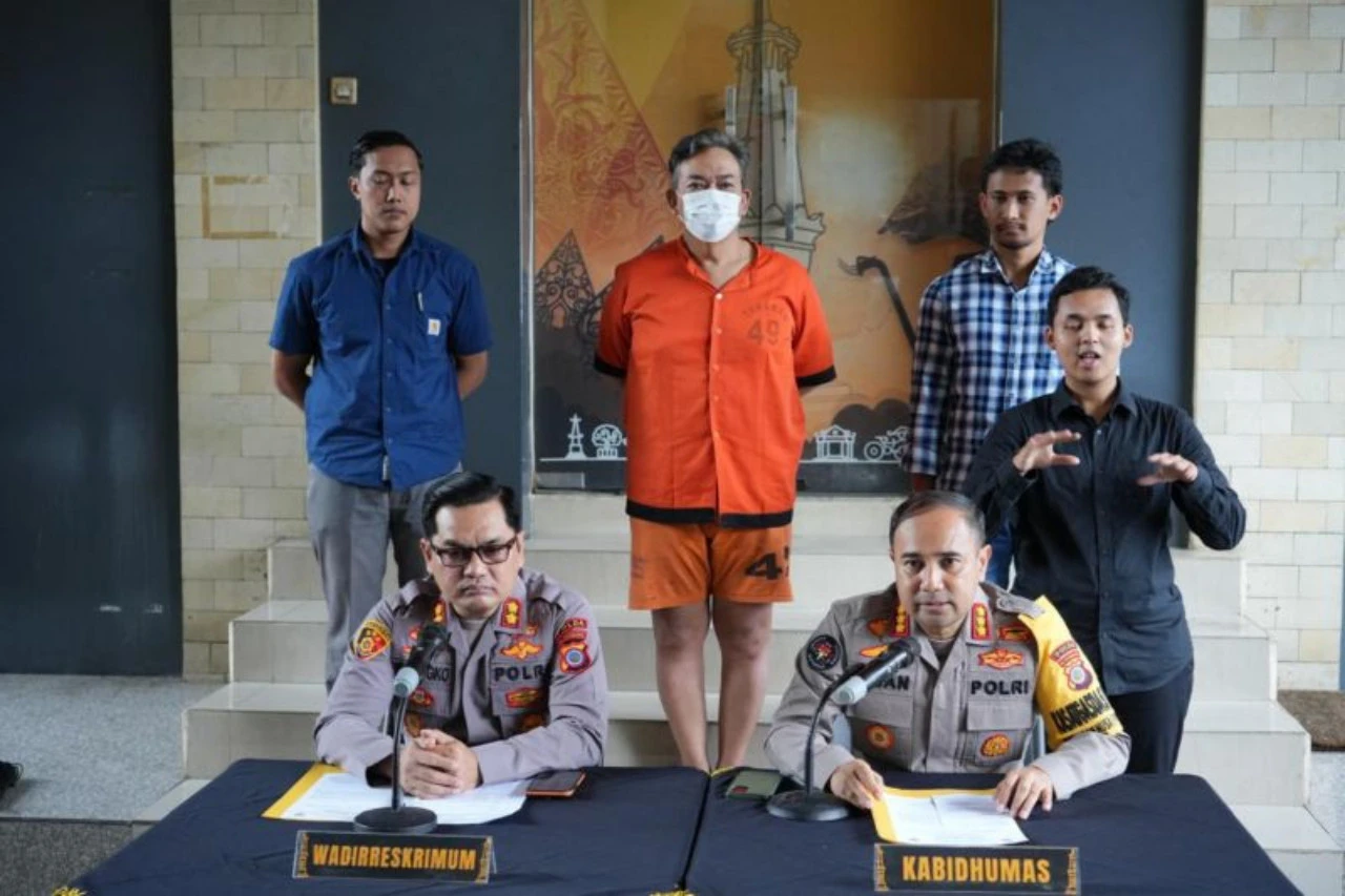 Polisi Tangkap Pemalsu Kekancingan yang Mengaku Keturunan Sultan HB VII