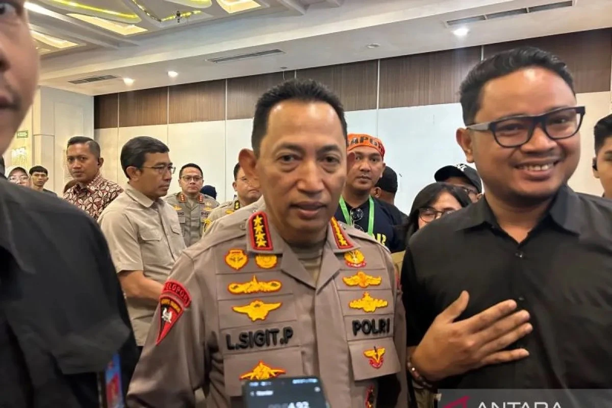 Kapolri Izinkan Warga Sipil Duduki Jabatan di Polri