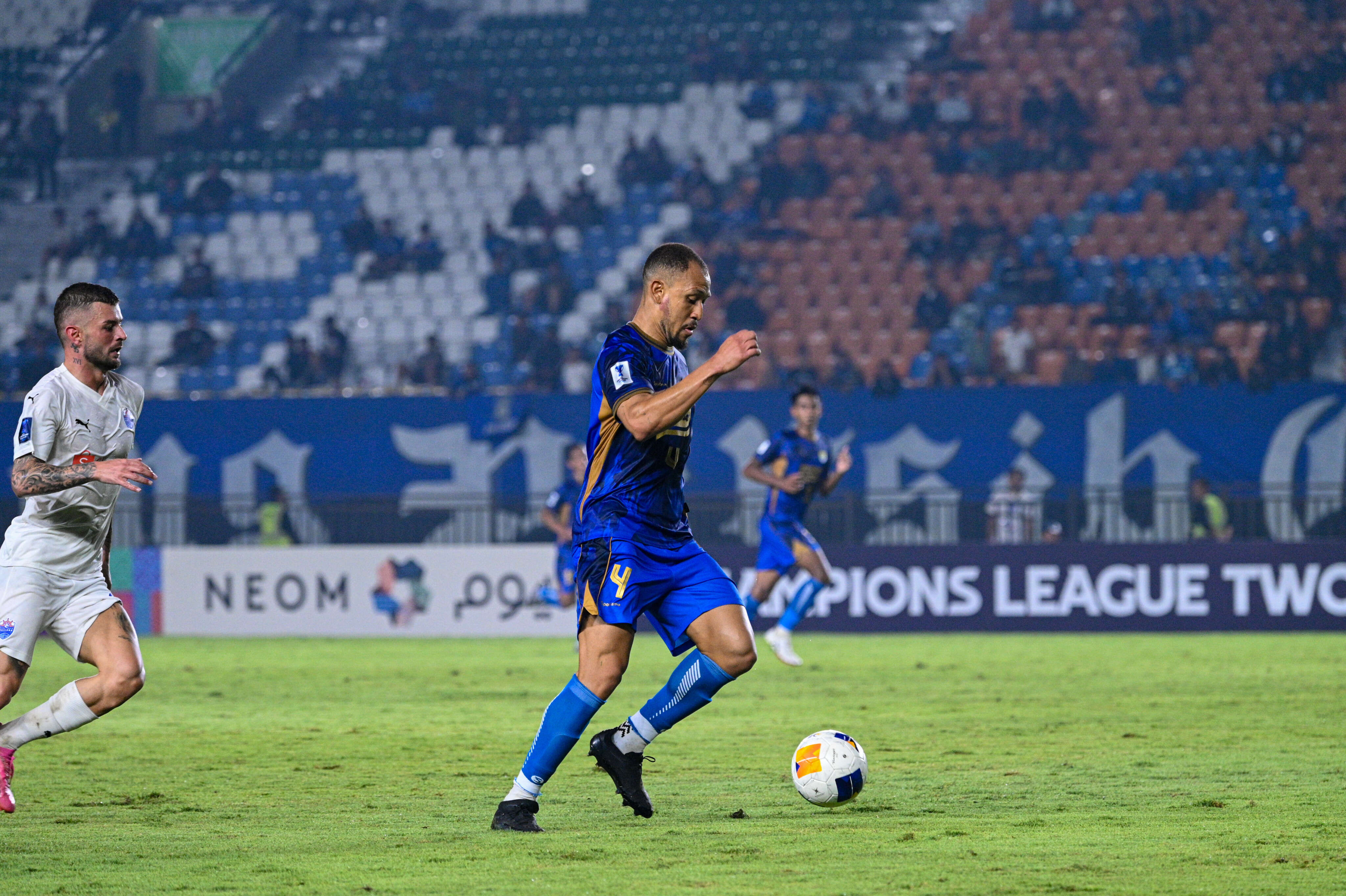 Bek Persib Ini Pilih Menghargai Proses Meski 'Babak Belur' di ACL 2