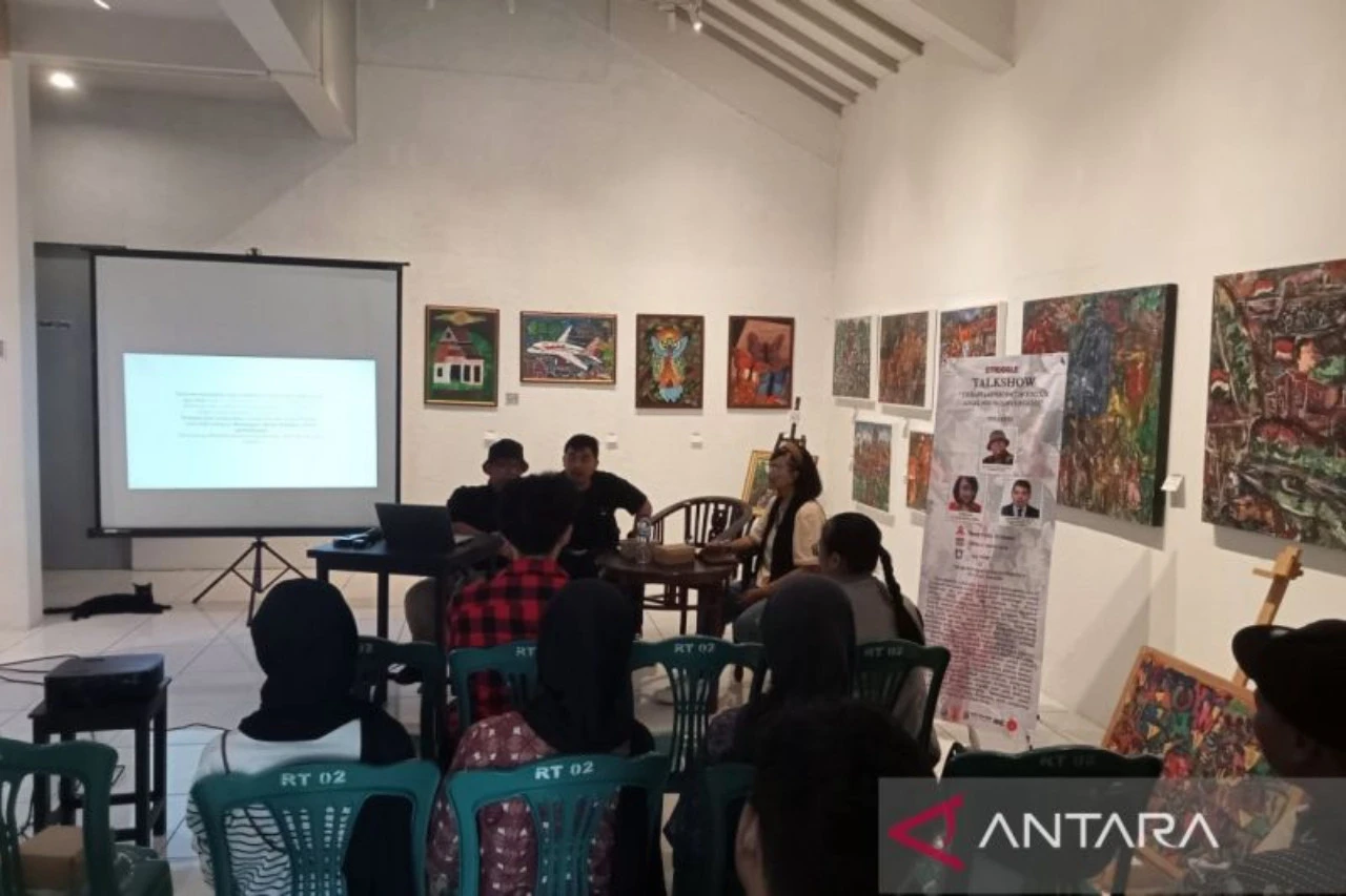 Pameran Seni Rupa Struggle Menampilkan 50 Karya Seniman Neurodivergen di Bantul