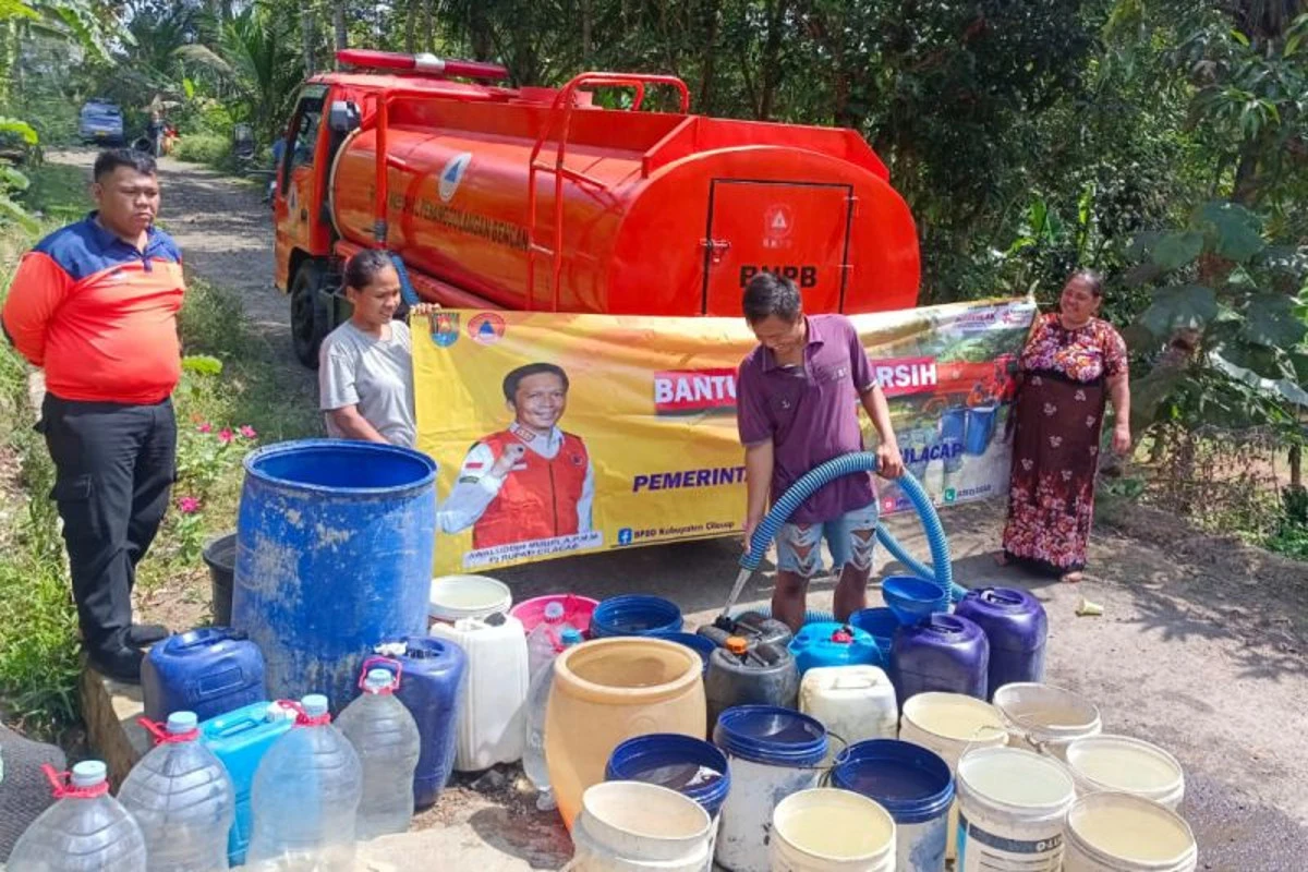 Kemarau, Krisis Air Bersih Melanda 10 Desa di Cilacap, BPBD Bergerak