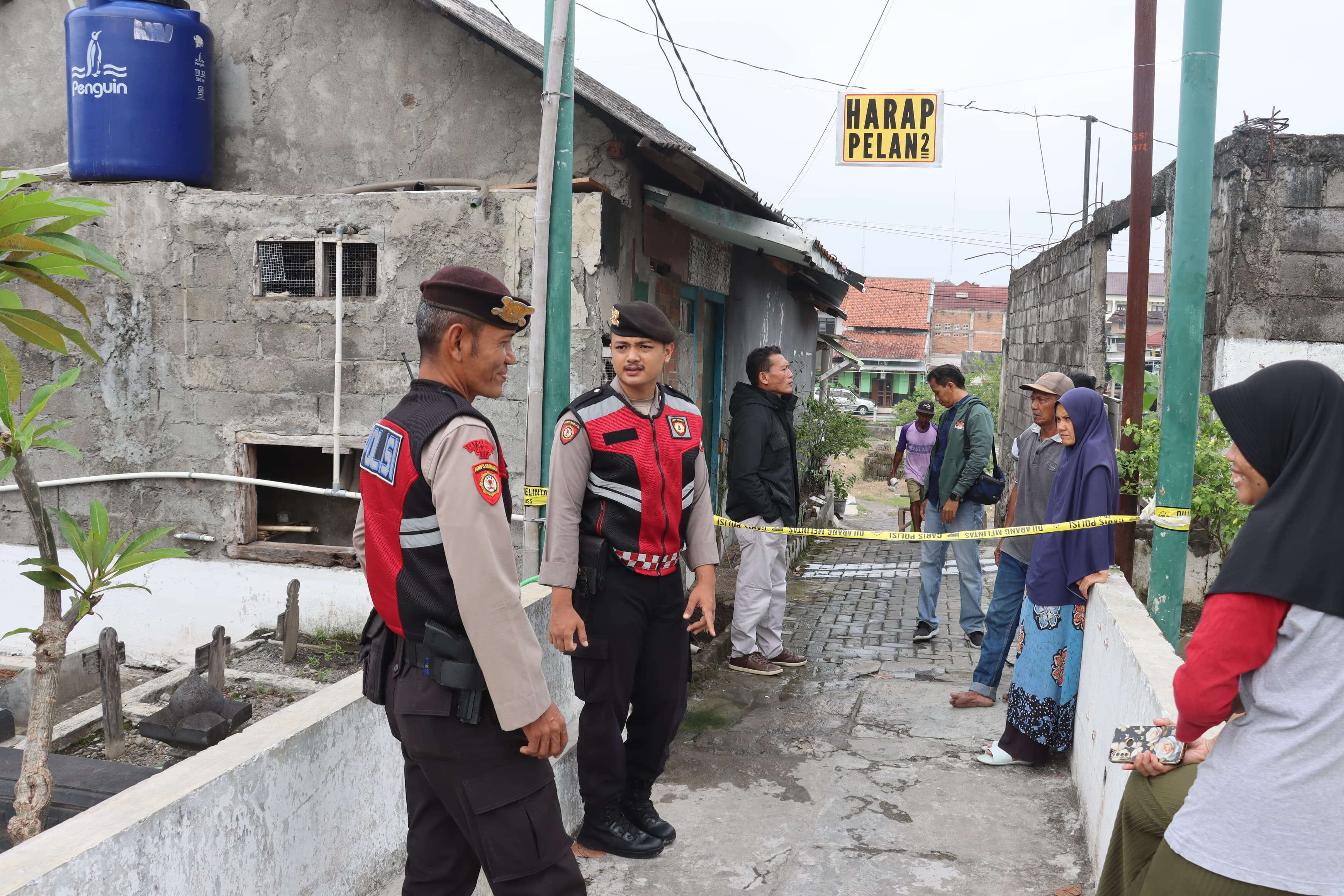 Usut Kematian 2 Perempuan, Polisi Bongkar Makam Korban