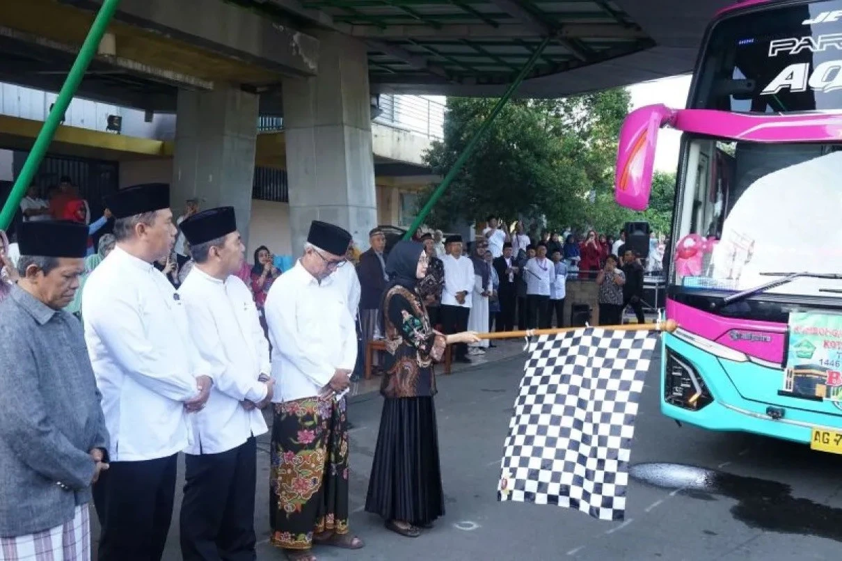 Gegara Visa, 12 JCH Asal Kota Kediri Tertunda Berangkat Haji