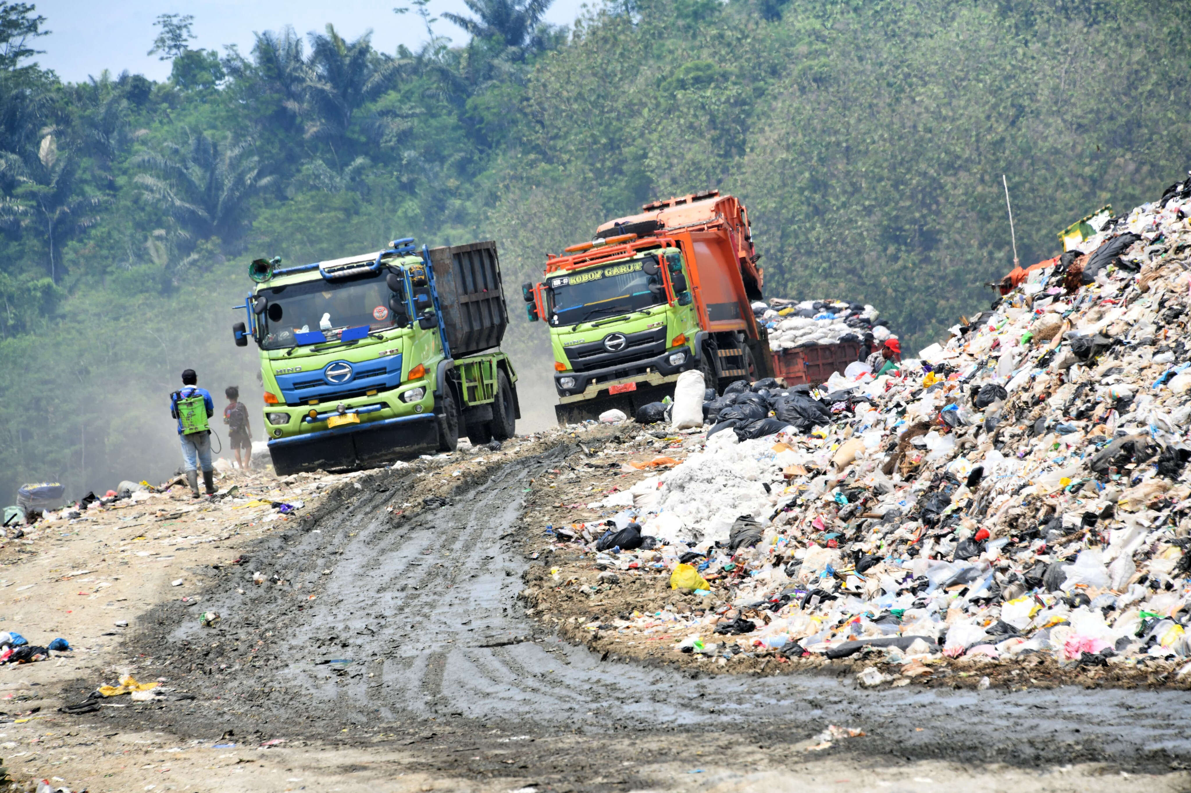 Teruntuk Warga Bandung, Wajib Kelola Sampah Mandiri, Belum Dipilah Tidak Diangkut!