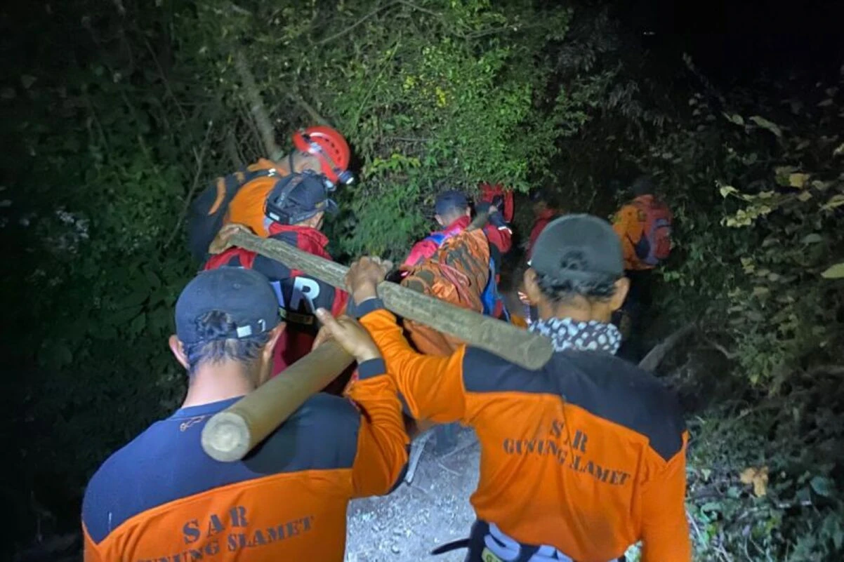 Pendaki Asal Sukabumi Tewas di Gunung Slamet