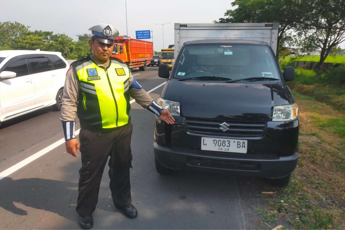 Anggota Polrestabes Surabaya Patah Tulang, Kecelakaan Saat Pengawalan di Tol