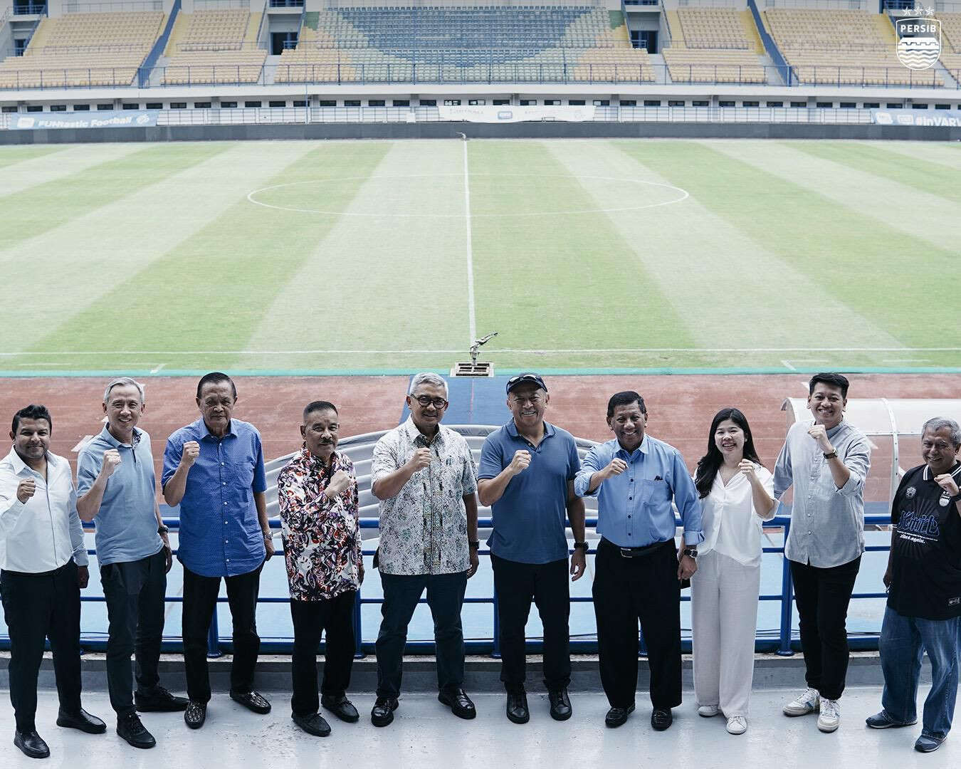 Mengunjungi Markas Persib, Farhan Siap Dukung Pengembangan Stadion GBLA