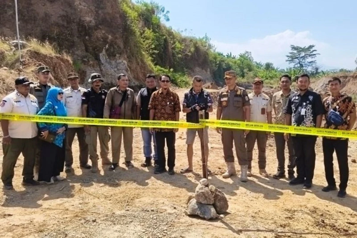 Tambang di Kawasan Hijau Jepara Ditutup