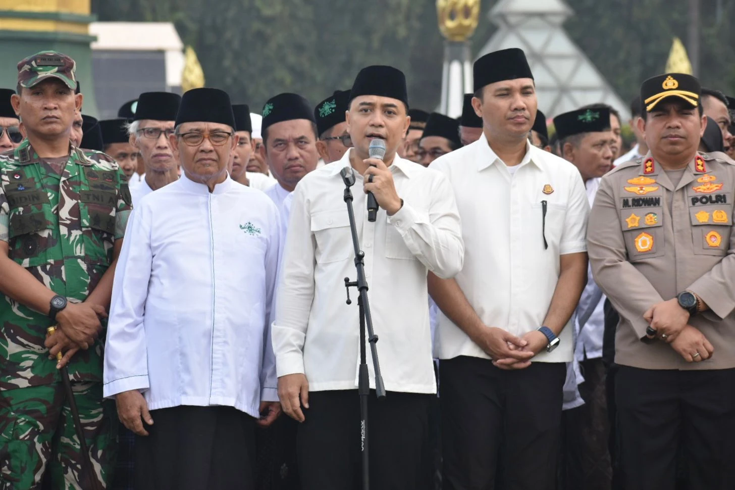 9.299 Warga Surabaya Ikrar Damai Tolak Anarkisme Kerusuhan di Kota Pahlawan