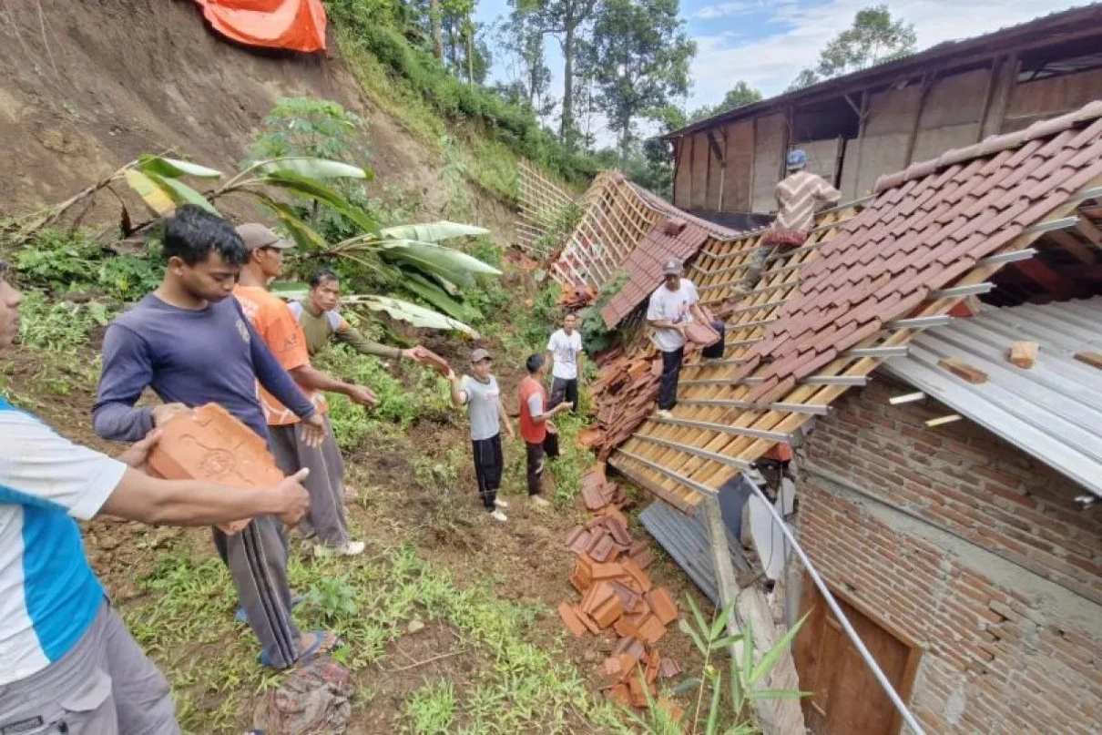 Imbauan Penting Buat Masyarakat Ponorogo, Waspadai Cuaca Ekstrem Selama Sepekan