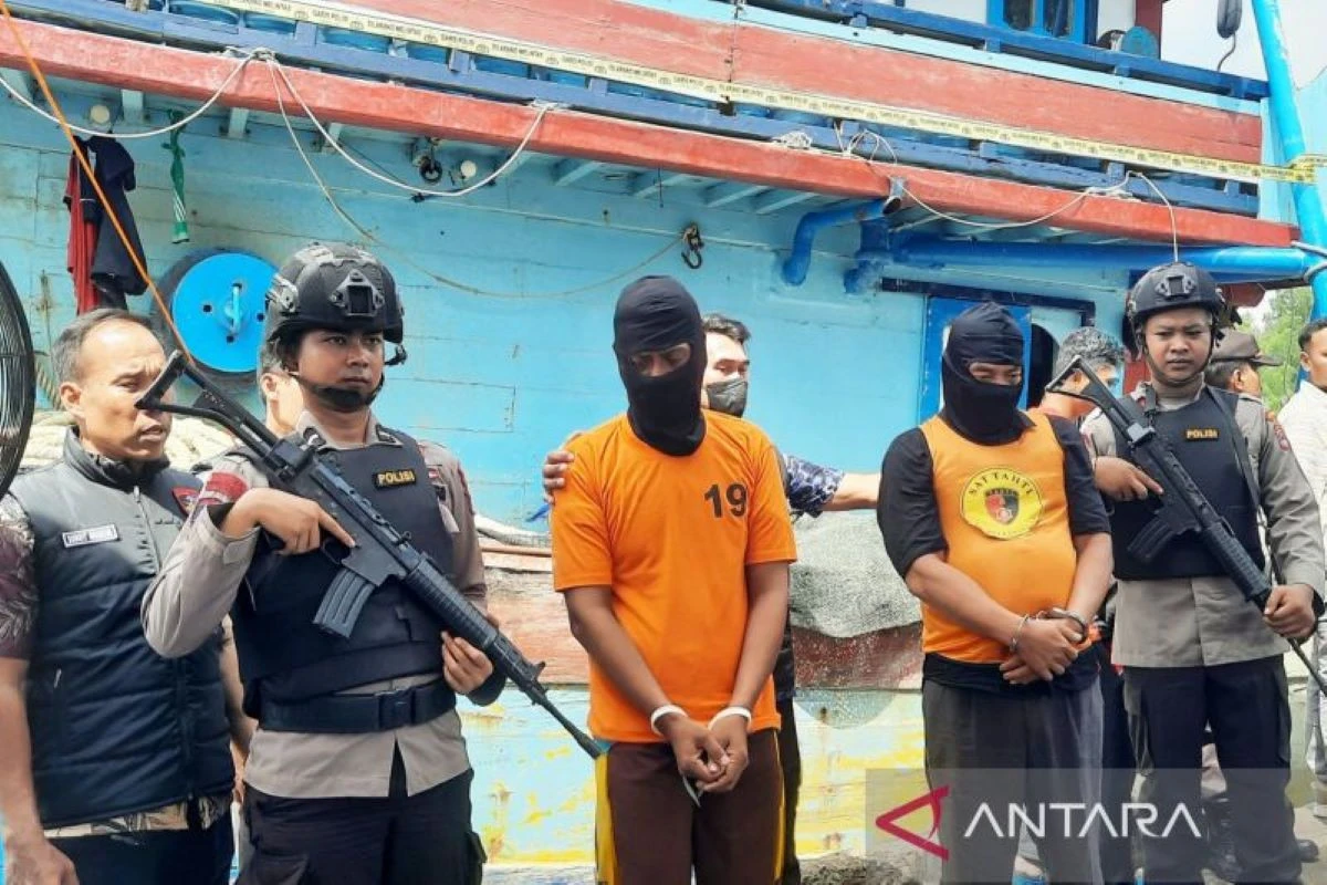 Polda Kalsel Tangkap Kapal Nelayan yang Mencari Ikan dengan Cantrang