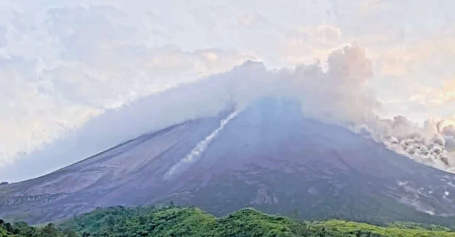 Gunung Merapi Masih Berbahaya untuk Didaki