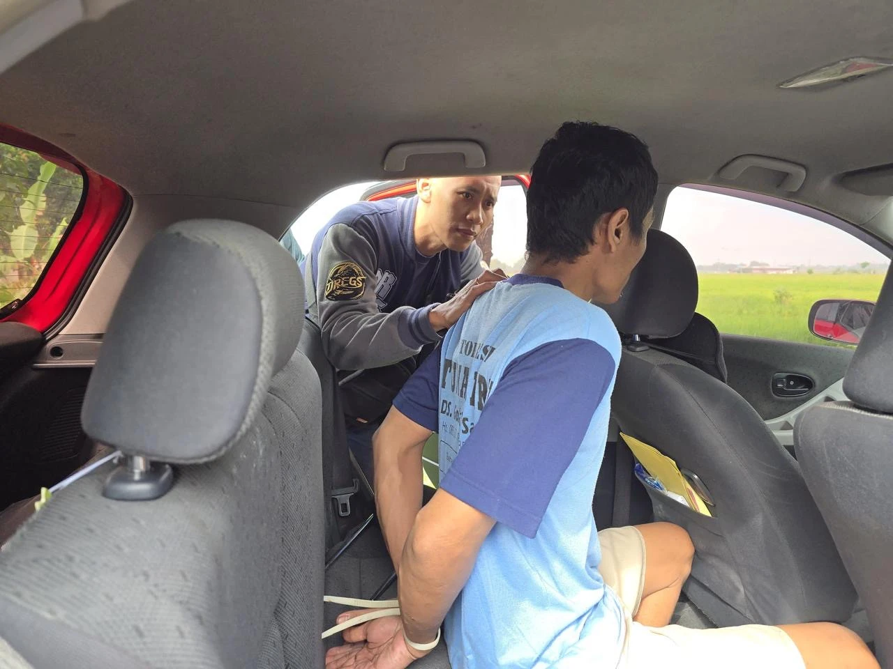 Bikin Geger, ODGJ Curi Truk Tronton yang Terparkir di Pinggir Jalan Maospati Magetan